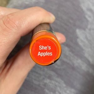 She’s Apples LipSense